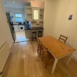 Cosy Room 3 N
