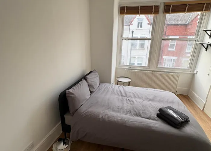 Cosy Room 3 N